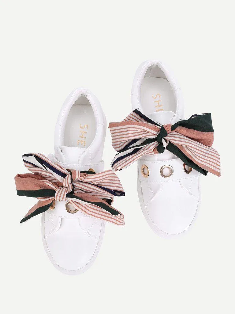 Bow Decorated Slip On Sneakers