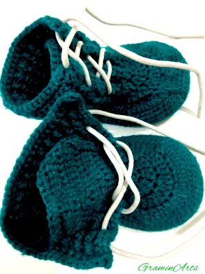 New desing woolen baby booties for 1-2 years blue color