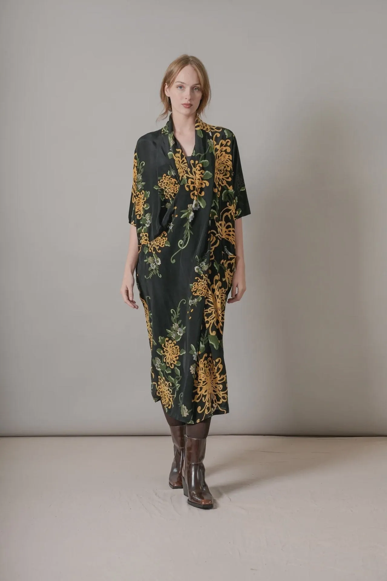 One Hundred Stars Chrysanthemum Black Rachel Dress