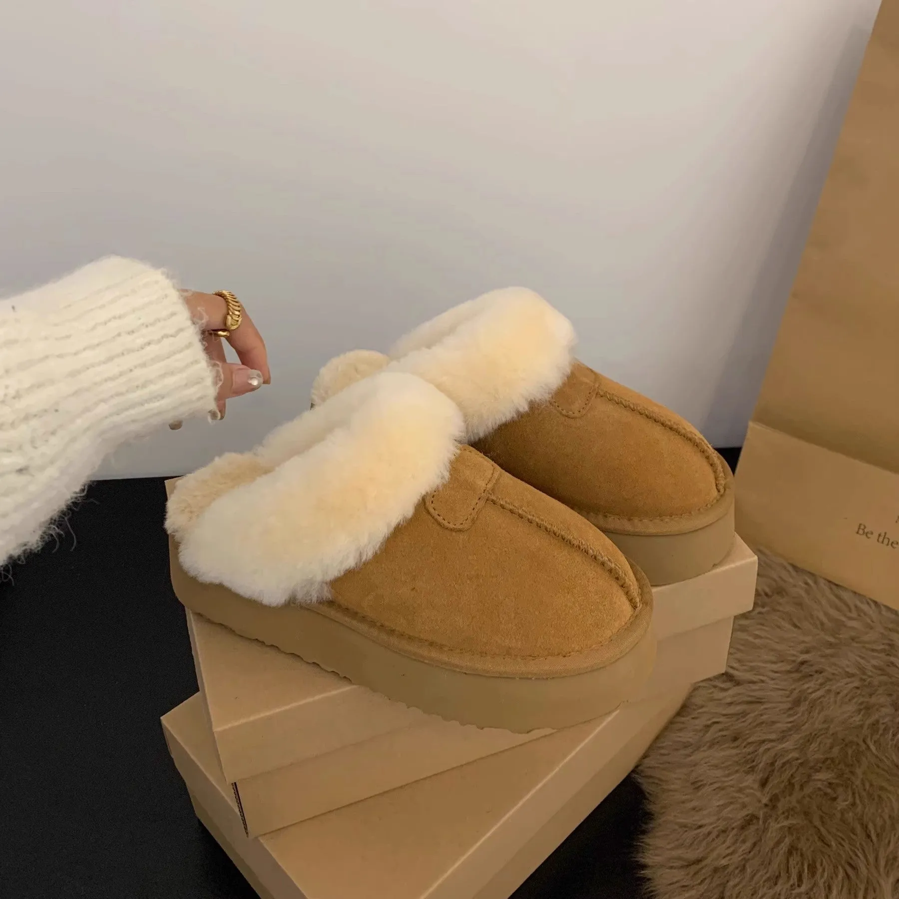 Trendy Cozy Soft Plush Warm Stylish Durable Fashionable Comfortable Chunky Shoes